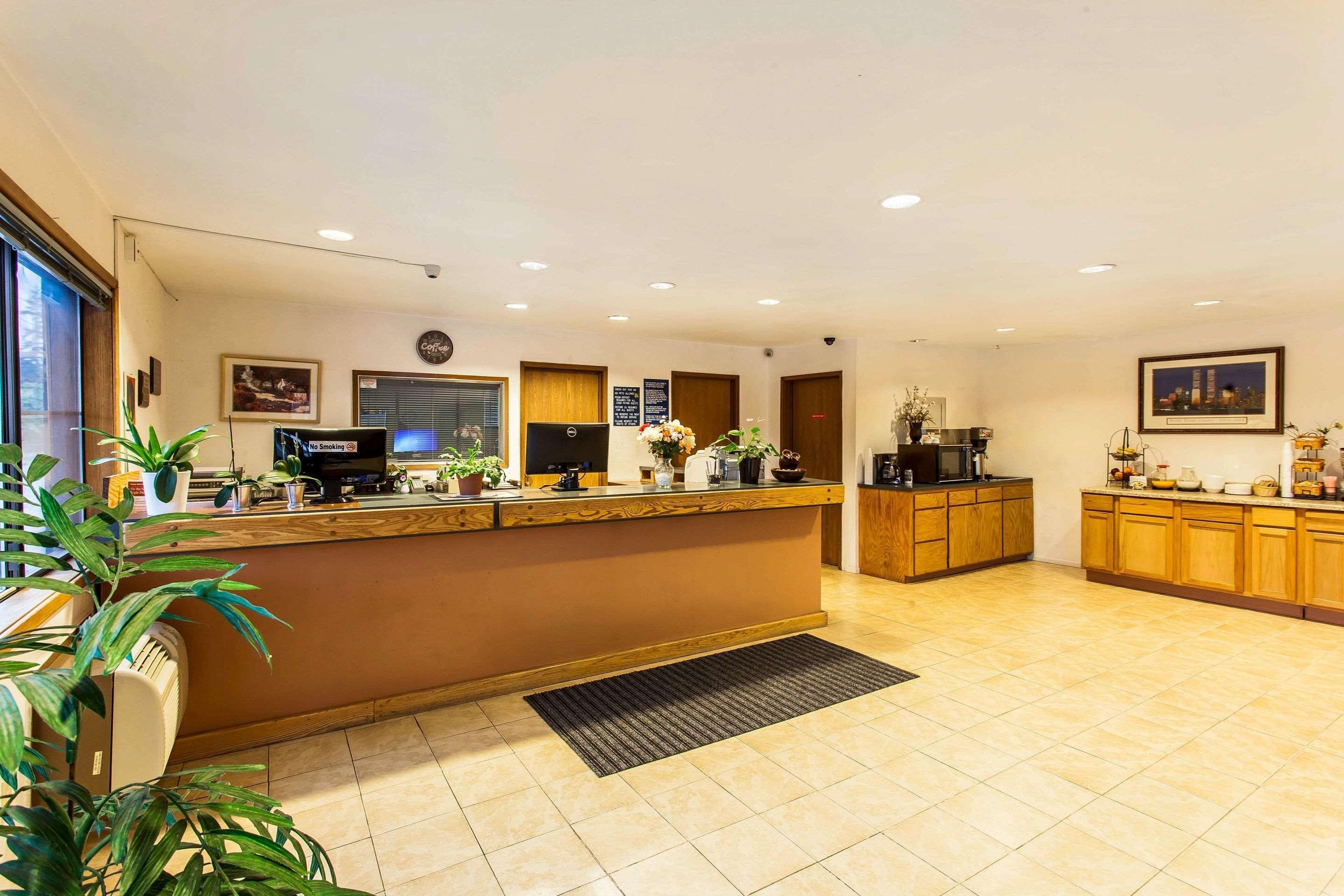 Econolodge Эверетт Экстерьер фото